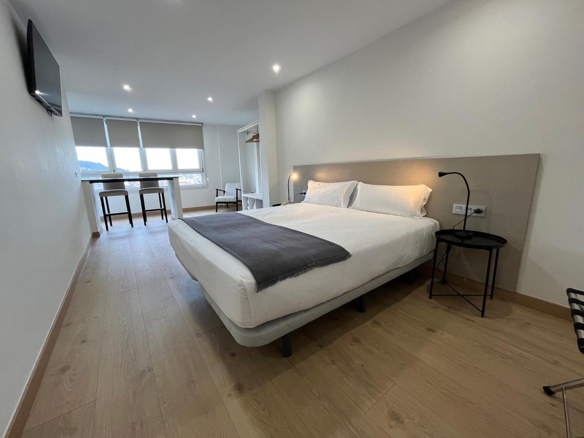 Hotel Gran Regente Oviedo Zewnętrze zdjęcie