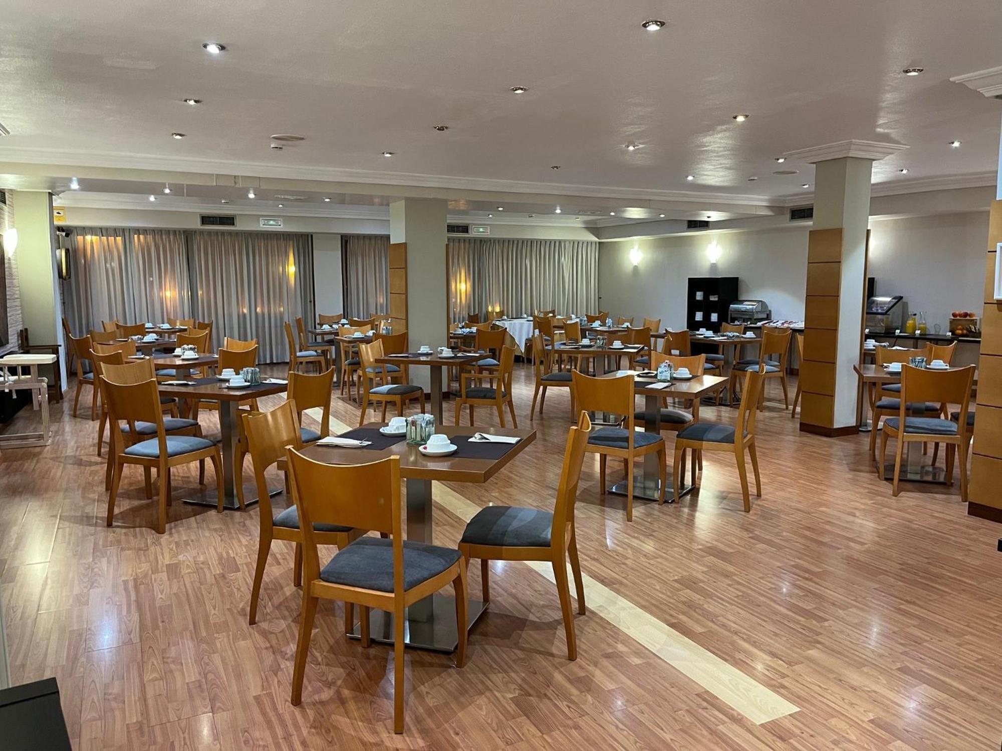Hotel Gran Regente Oviedo Zewnętrze zdjęcie